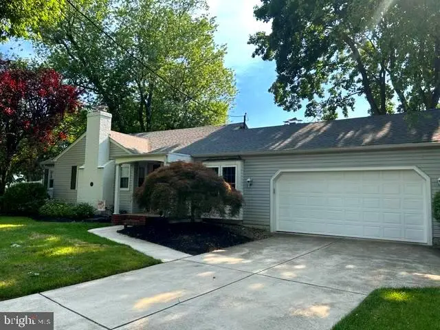 3 Windsor Pl, Mount Holly, NJ 08060 - #2