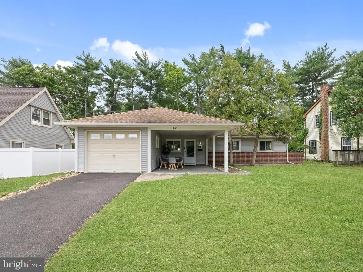181 Somerset Dr, Willingboro, NJ 08046 - #1