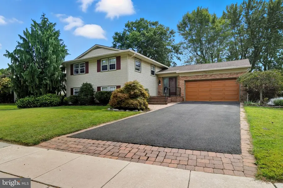 223 St David Dr, Mount Laurel, NJ 08054 - #2