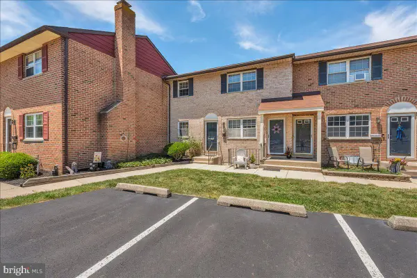39 Eaves Mill Rd, MEDFORD, NJ 08055