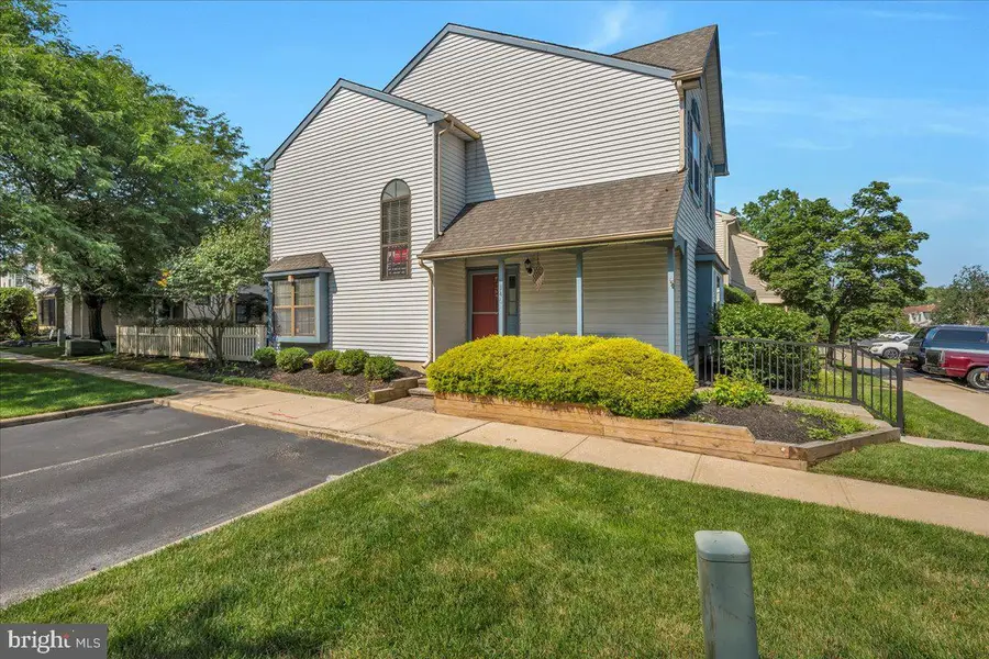 146 Crown Prince Dr, Marlton, NJ 08053 - #3