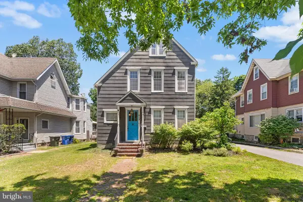 419 Elm Ave, RIVERTON, NJ 08077