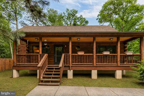 42 Chandler St, BROWNS MILLS, NJ 08015