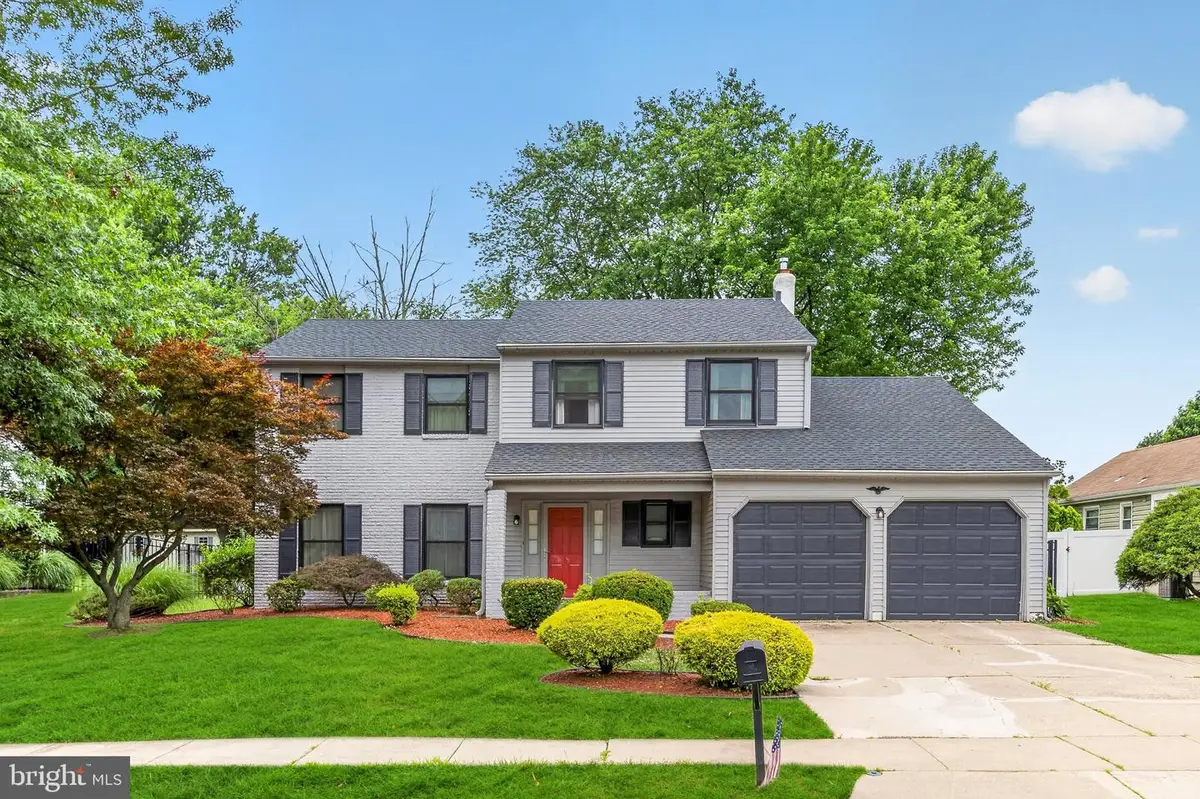 4 Dickens Ln, Mount Laurel, NJ 08054 - #1