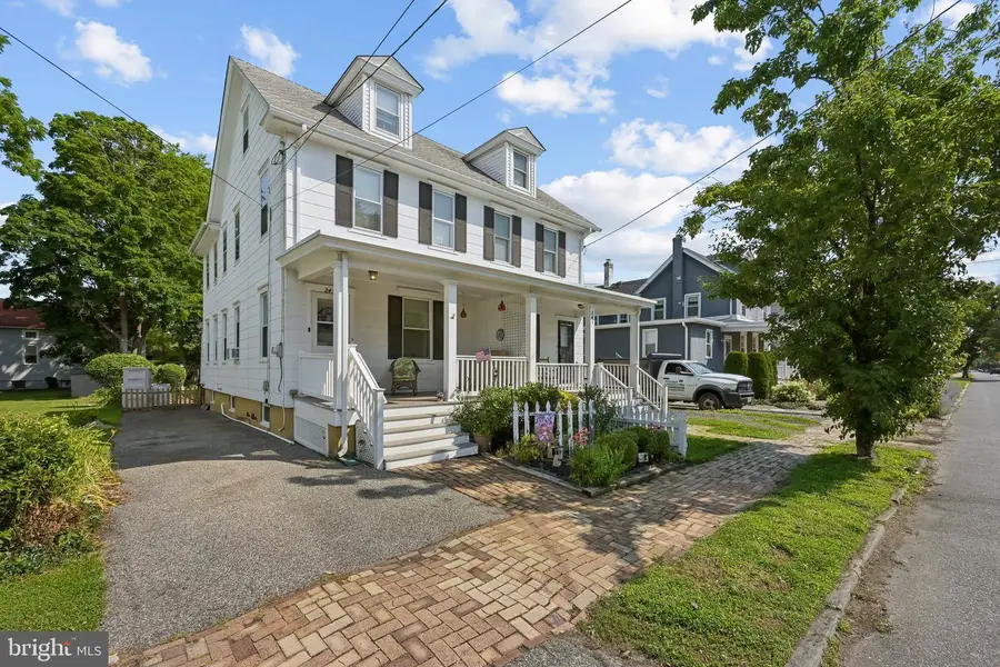 243 W 2nd St, Moorestown, NJ 08057 - #3