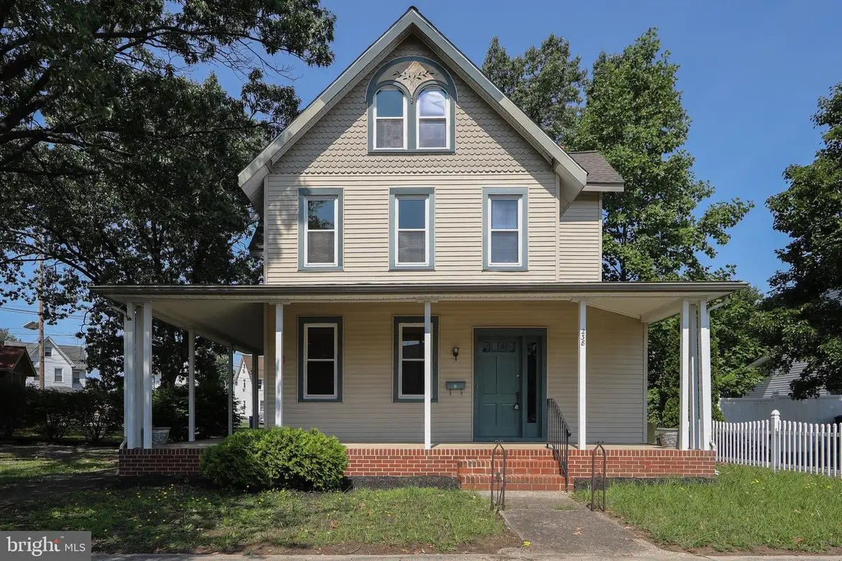 238 S Pavilion Ave, Riverside, NJ 08075 - #1