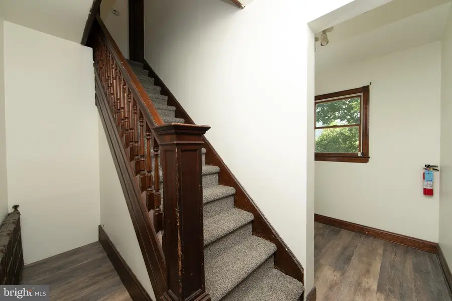 238 S Pavilion Ave, Riverside, NJ 08075 - #2