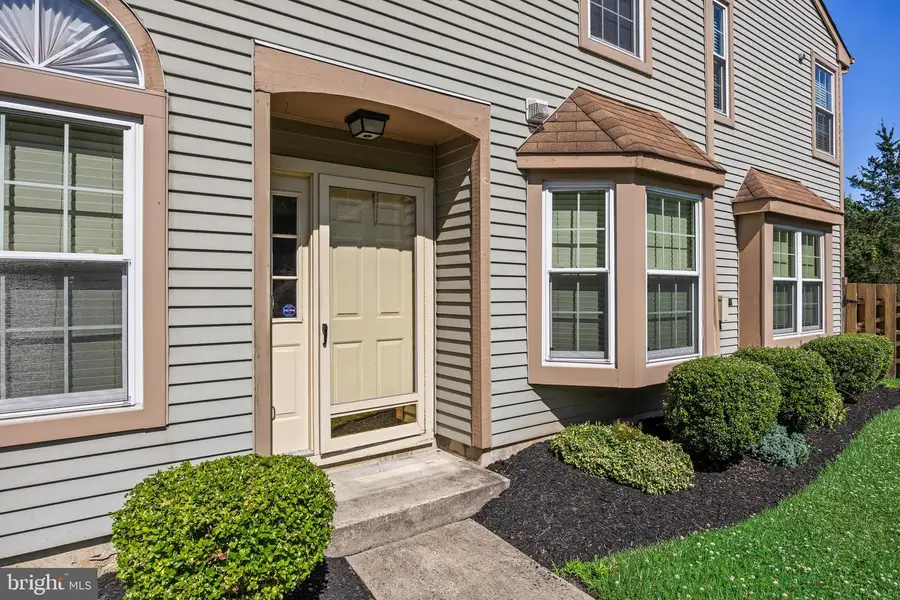 16 Eddlewood Pl, Mount Laurel, NJ 08054 - #3