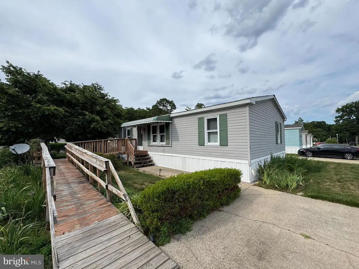 5 Tara Dr, Browns Mills, NJ 08015 - #1