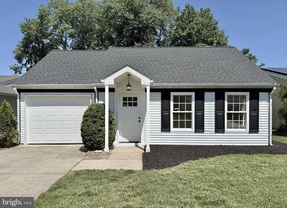 4 Heather Pl, Leisuretowne, NJ 08088 - #1