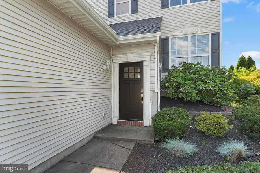 117 Arrowhead Dr, Burlington, NJ 08016 - #3