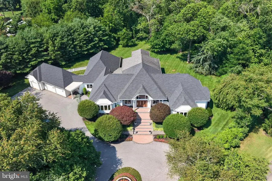 415 Bridgeboro Rd, Moorestown, NJ 08057 - #3