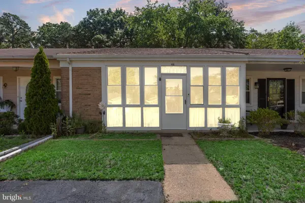44 Kingston Way, SOUTHAMPTON, NJ 08088