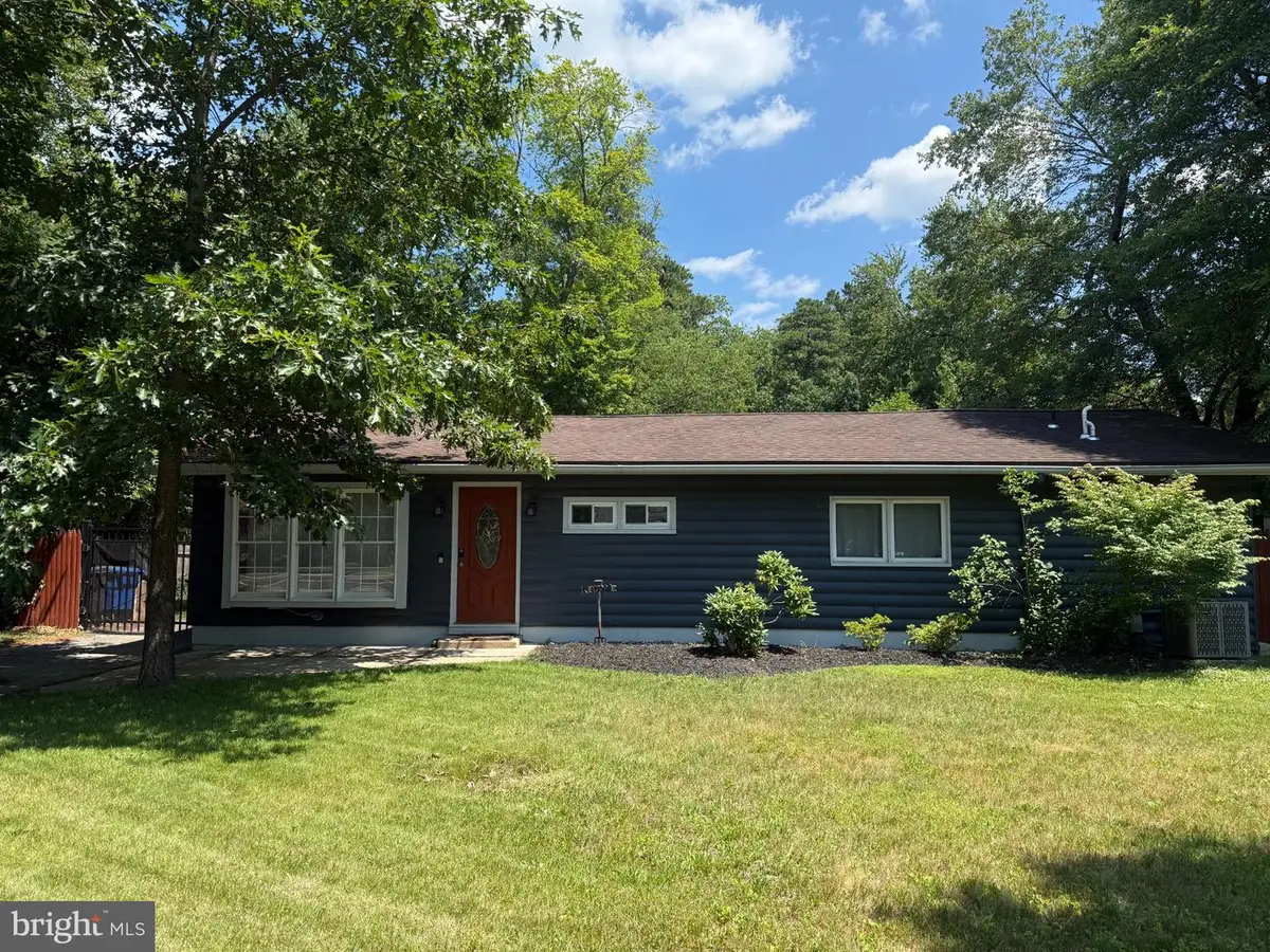 227 Taunton Blvd, Medford, NJ 08055 - #1