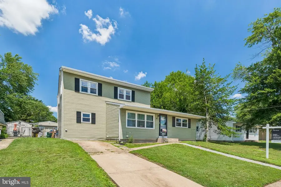35 Indian Queen Ln, Maple Shade, NJ 08052 - #3