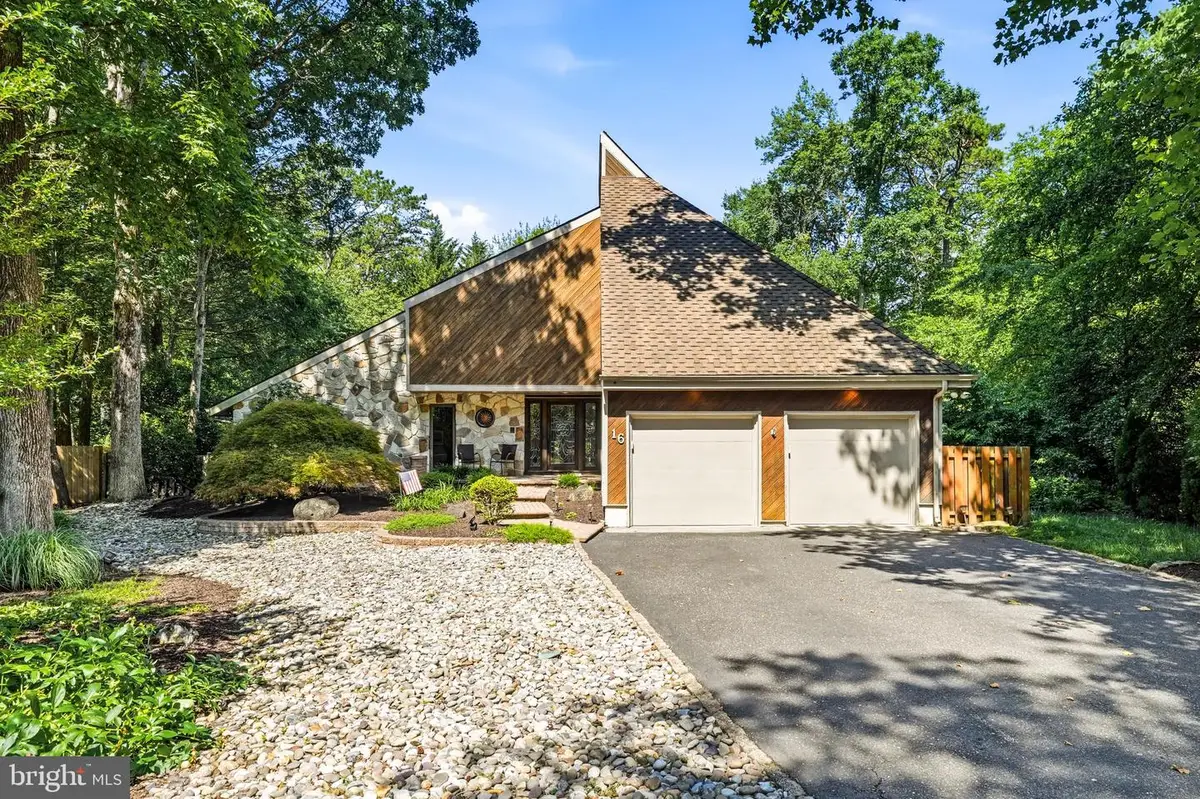 16 W Elizabeth Ct, Marlton, NJ 08053 - #1