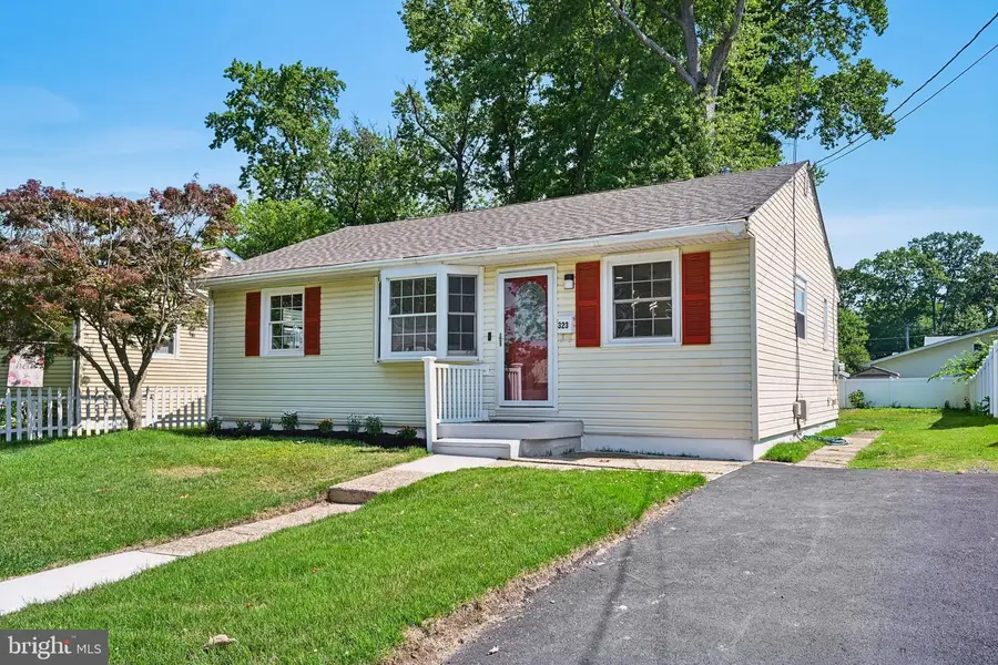 323 Crawford Ave, Maple Shade, NJ 08052 - #2