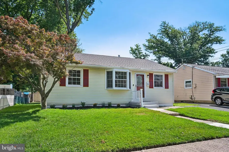 323 Crawford Ave, Maple Shade, NJ 08052 - #3