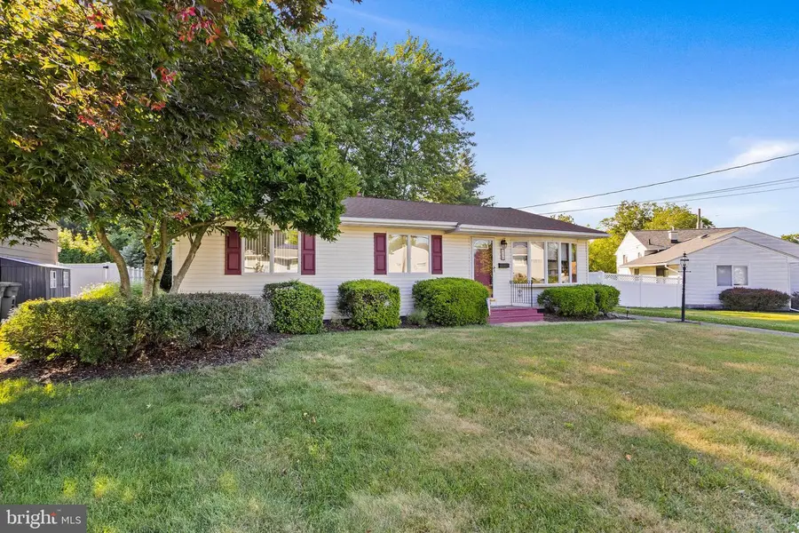 8 Hunt Rd, Bordentown, NJ 08505 - #3