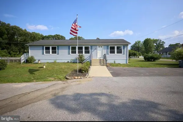 111 N Hunterdon Ave, MOUNT HOLLY, NJ 08060