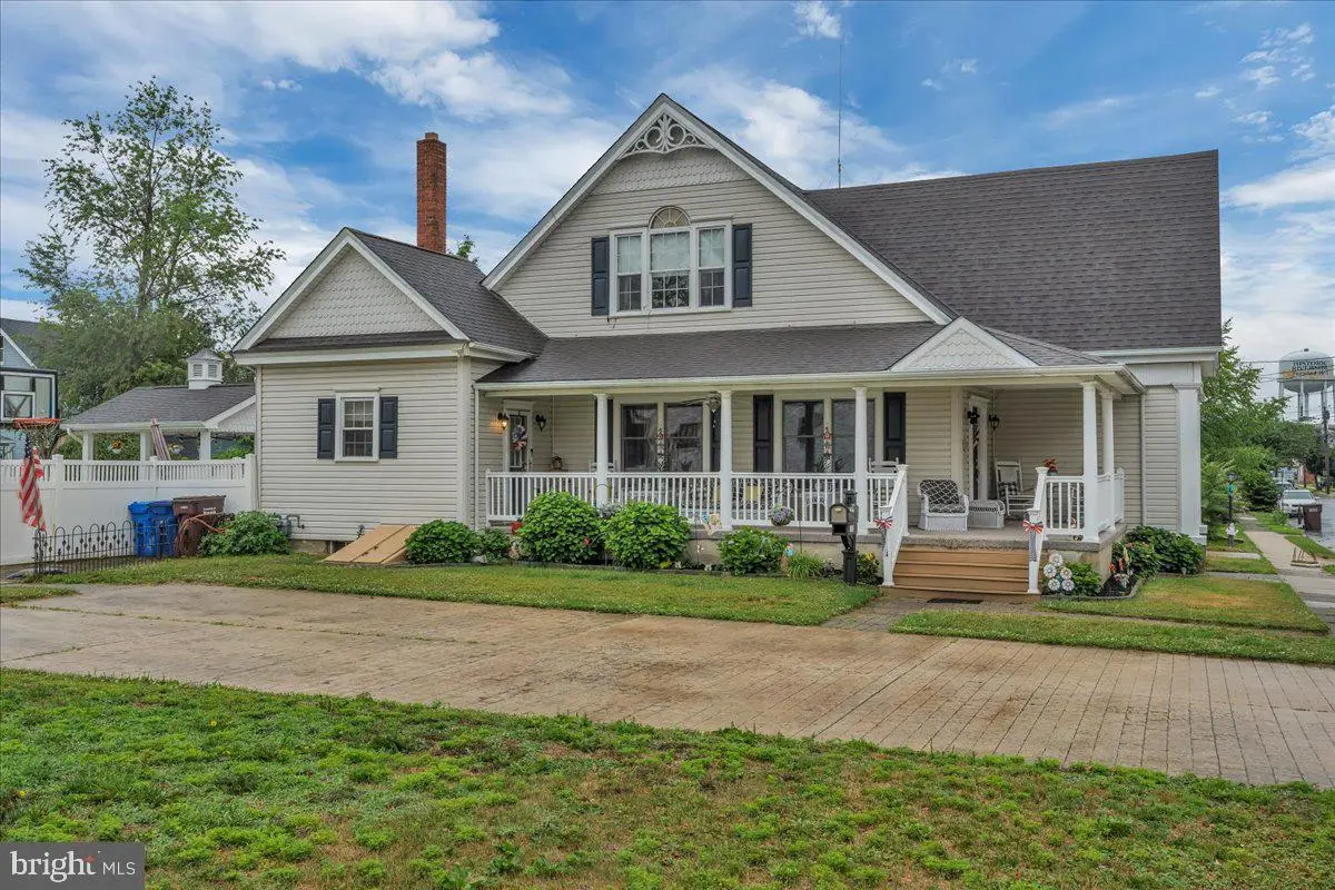 130 E Hancock St, Riverside, NJ 08075 - #1