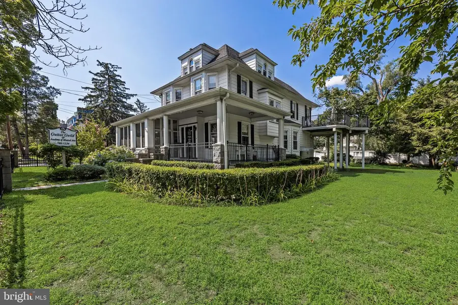 329 Cinnaminson Ave, Palmyra, NJ 08065 - #3