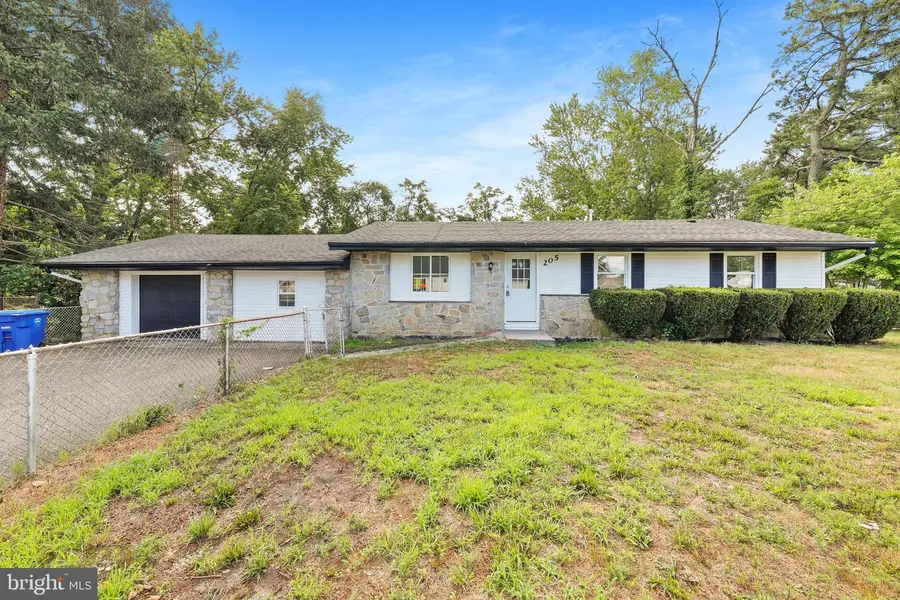205 Robin Rd, Browns Mills, NJ 08015 - #3