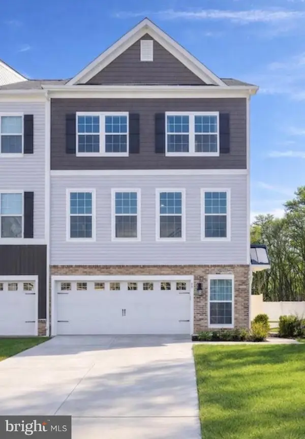 40 Autumn Park Dr, MEDFORD, NJ 08055