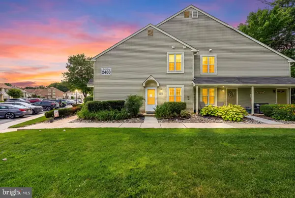 2407-a Sedgefield Dr, MOUNT LAUREL, NJ 08054