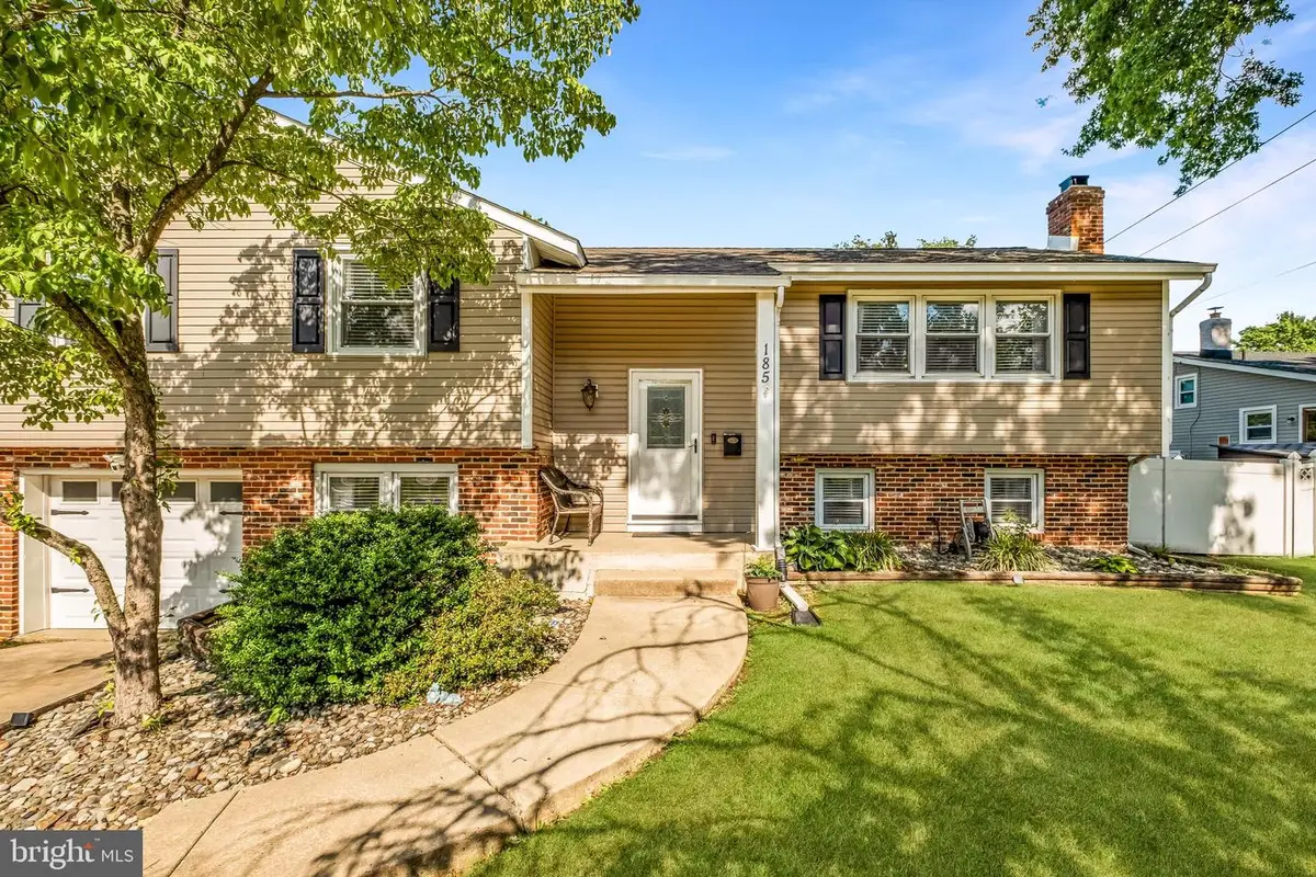 185 Ramblewood Pkwy, Mount Laurel, NJ 08054 - #1
