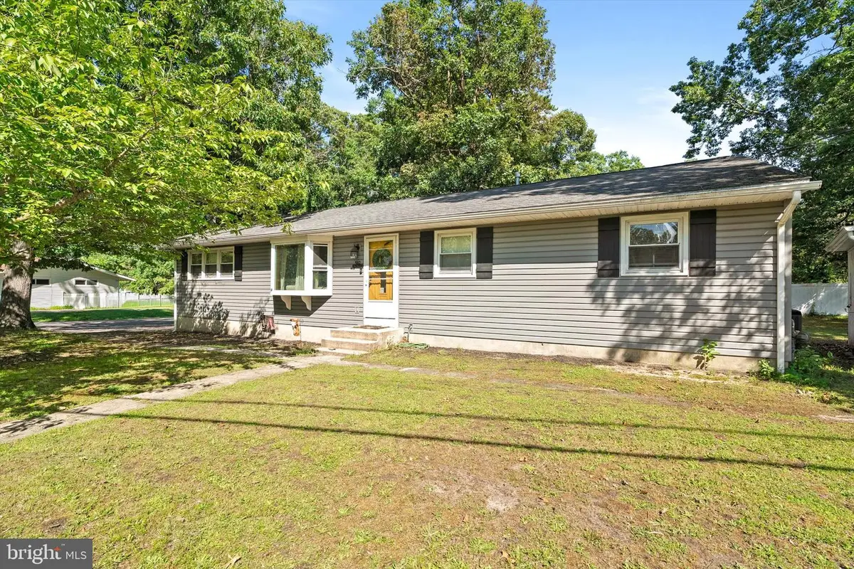 502 E Lakeshore Dr, Browns Mills, NJ 08015 - #1