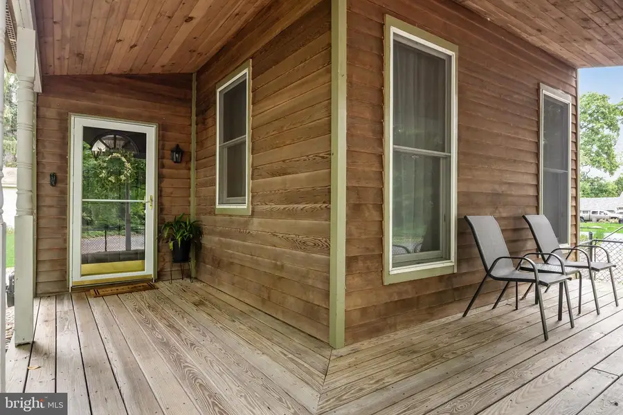 225 Van Kirk St, Beverly, NJ 08010 - #3