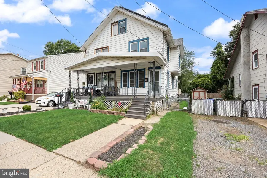 120 W Federal St, Burlington, NJ 08016 - #2