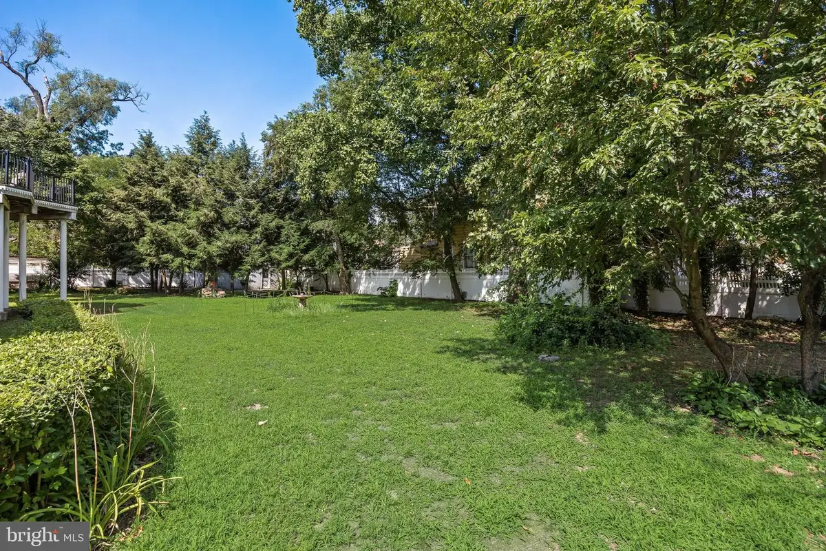 327 Cinnaminson Ave, Palmyra, NJ 08065 - #1