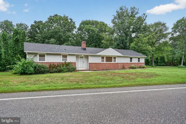 587 Magnolia Rd, PEMBERTON, NJ 08068