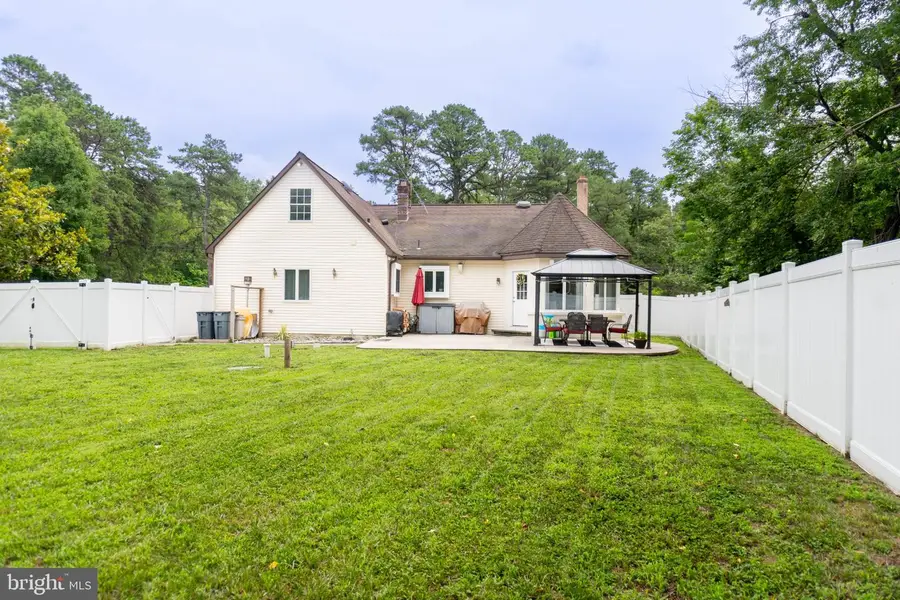 31 Prince St, Chatsworth, NJ 08019 - #3
