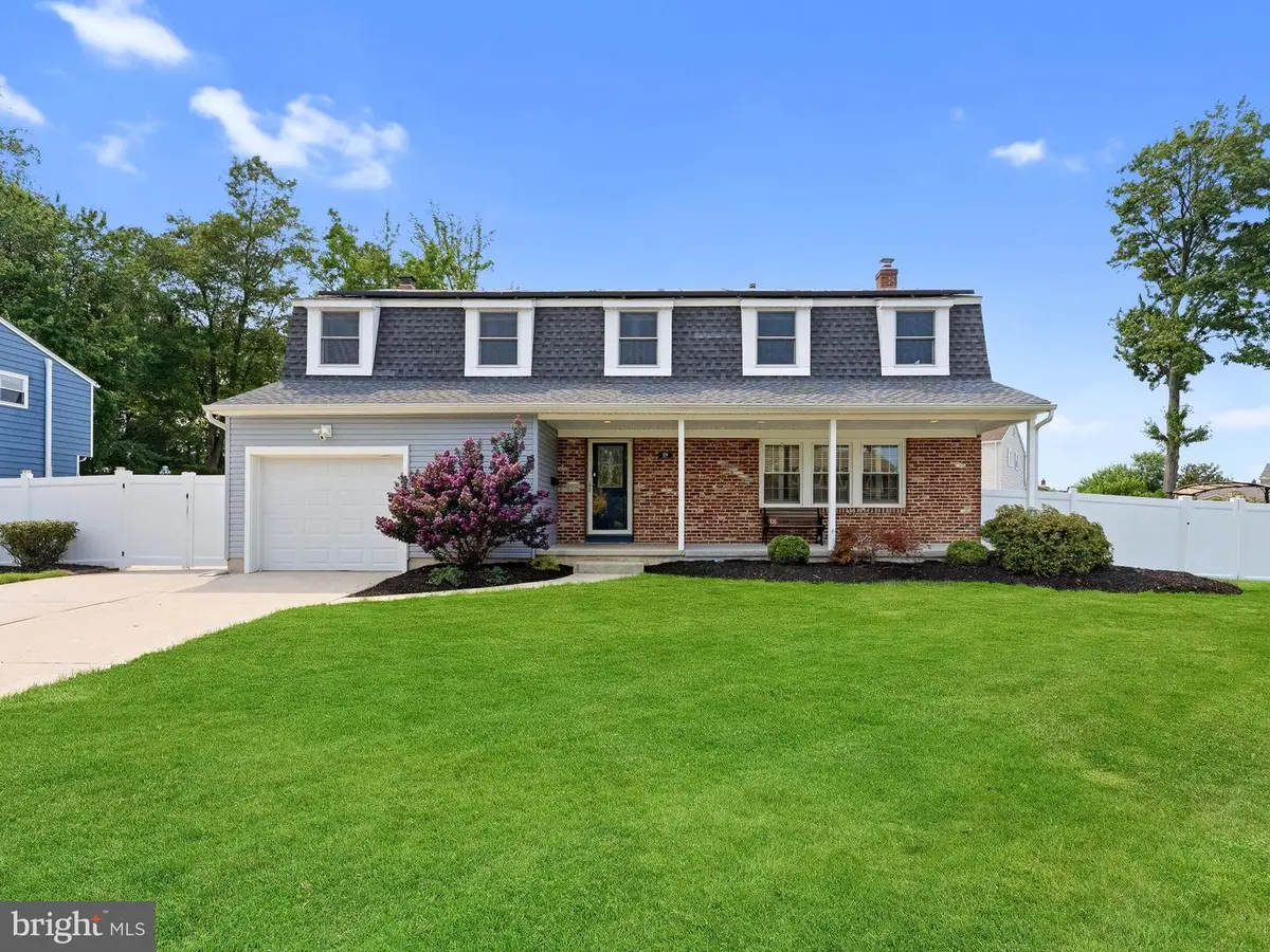 18 Kirkdale Dr, Marlton, NJ 08053 - #1