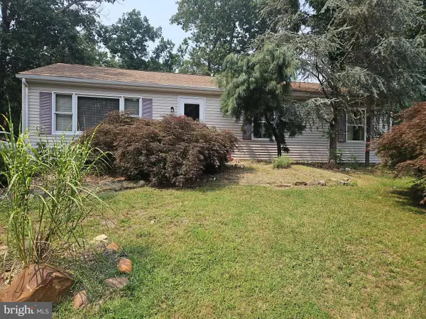 719 Nutmeg St., BROWNS MILLS, NJ 08015