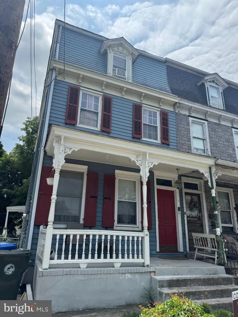 248 W Union St, Burlington, NJ 08016 - #1