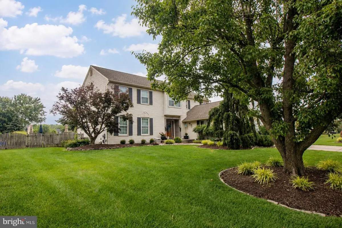 3 Splitrail Ct, Hainesport, NJ 08036 - #1