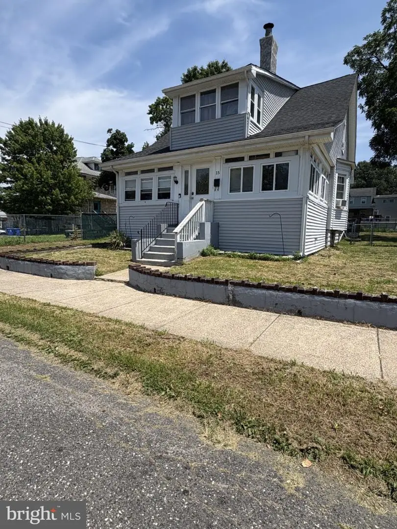 15 S Walnut Ave, Maple Shade, NJ 08052 - #2