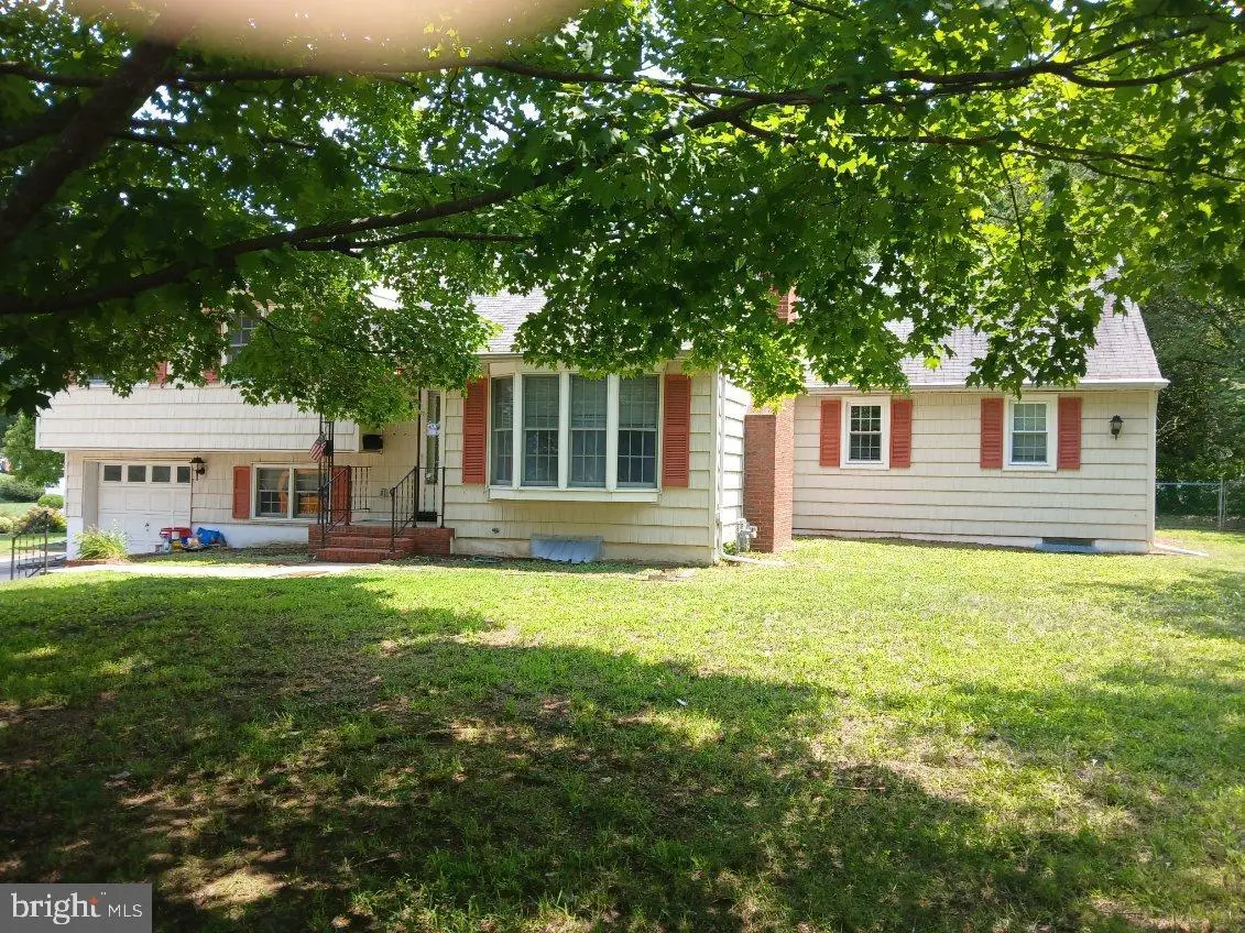 8 Tinker Dr, Mount Holly, NJ 08060 - #1