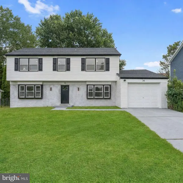 34 Mayfair Cir, WILLINGBORO, NJ 08046