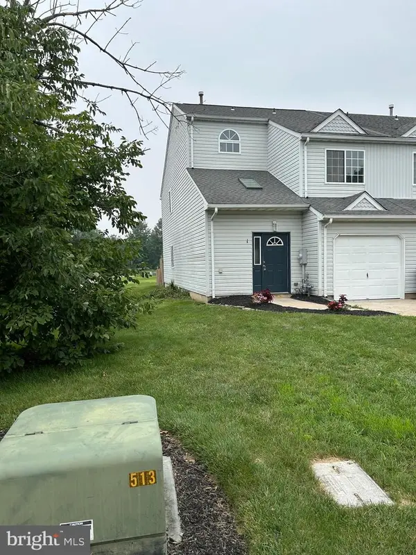 1 Sesame Dr, LUMBERTON, NJ 08048