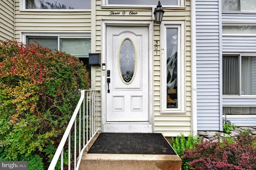 301 Barton Run Blvd, Marlton, NJ 08053 - #2