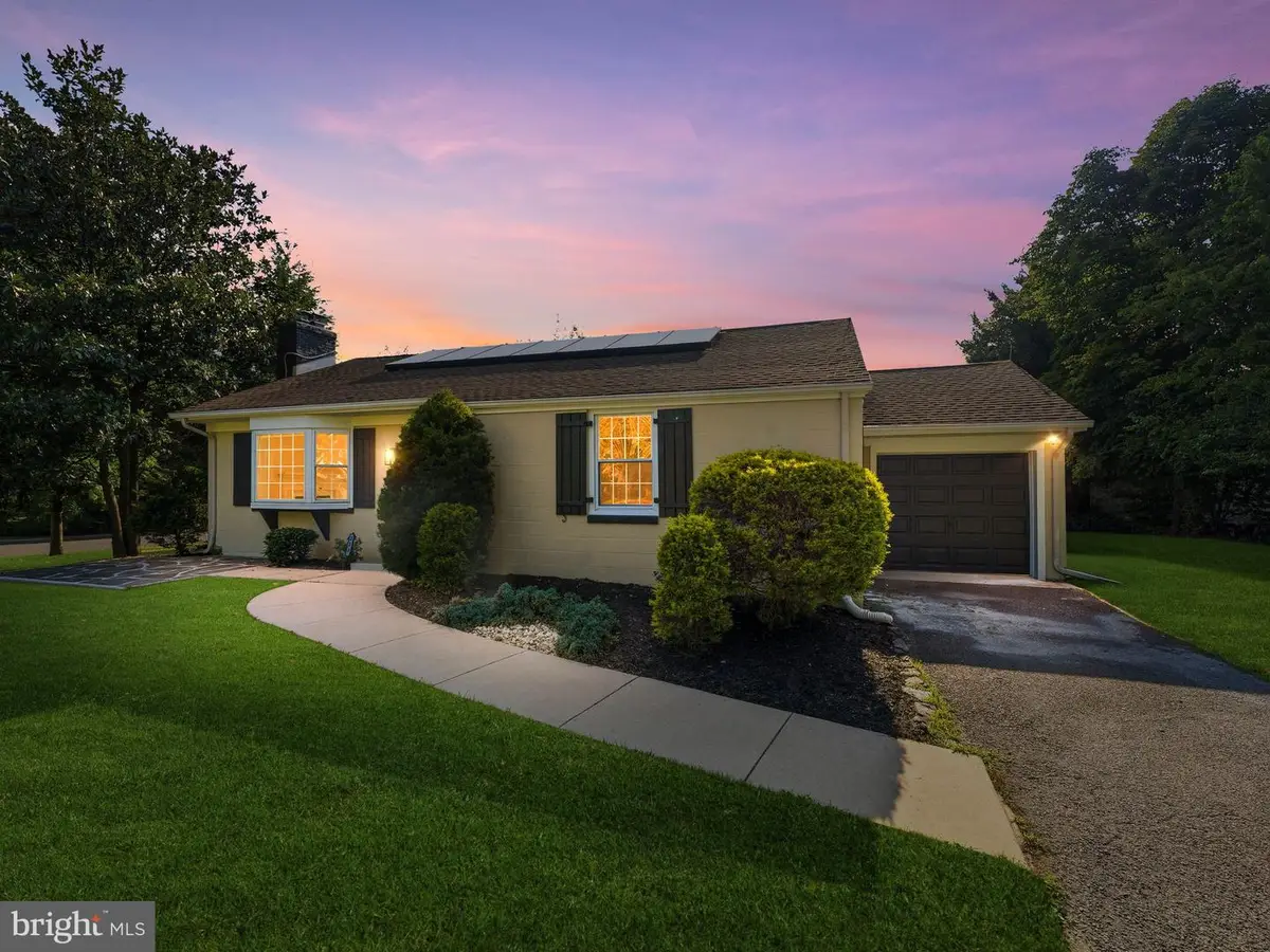 223 N Cropwell Rd, Marlton, NJ 08053 - #1