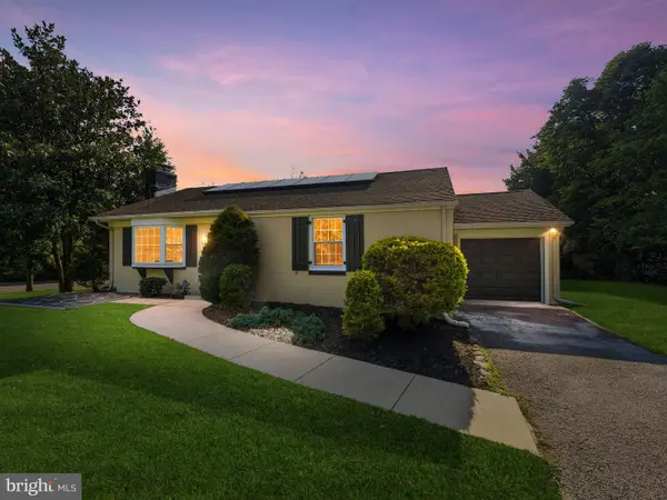 223 N Cropwell Rd, MARLTON, NJ 08053
