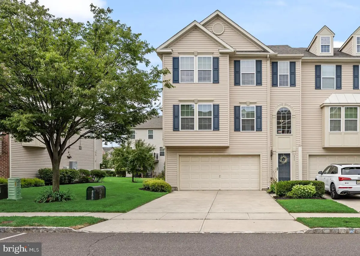 311 Nathan Dr, Cinnaminson, NJ 08077 - #1