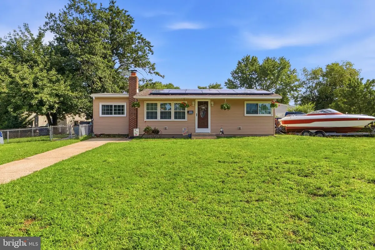 653 Windsor Ave, Maple Shade, NJ 08052 - #1