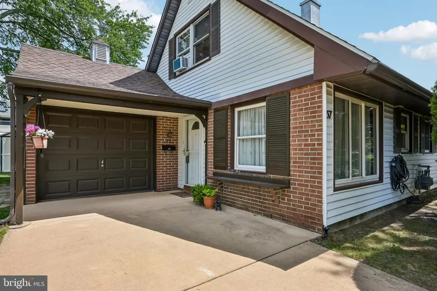 57 Pond Ln, Willingboro, NJ 08046 - #2